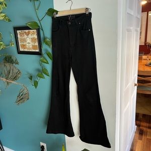 Black Rollas East Coast Flare